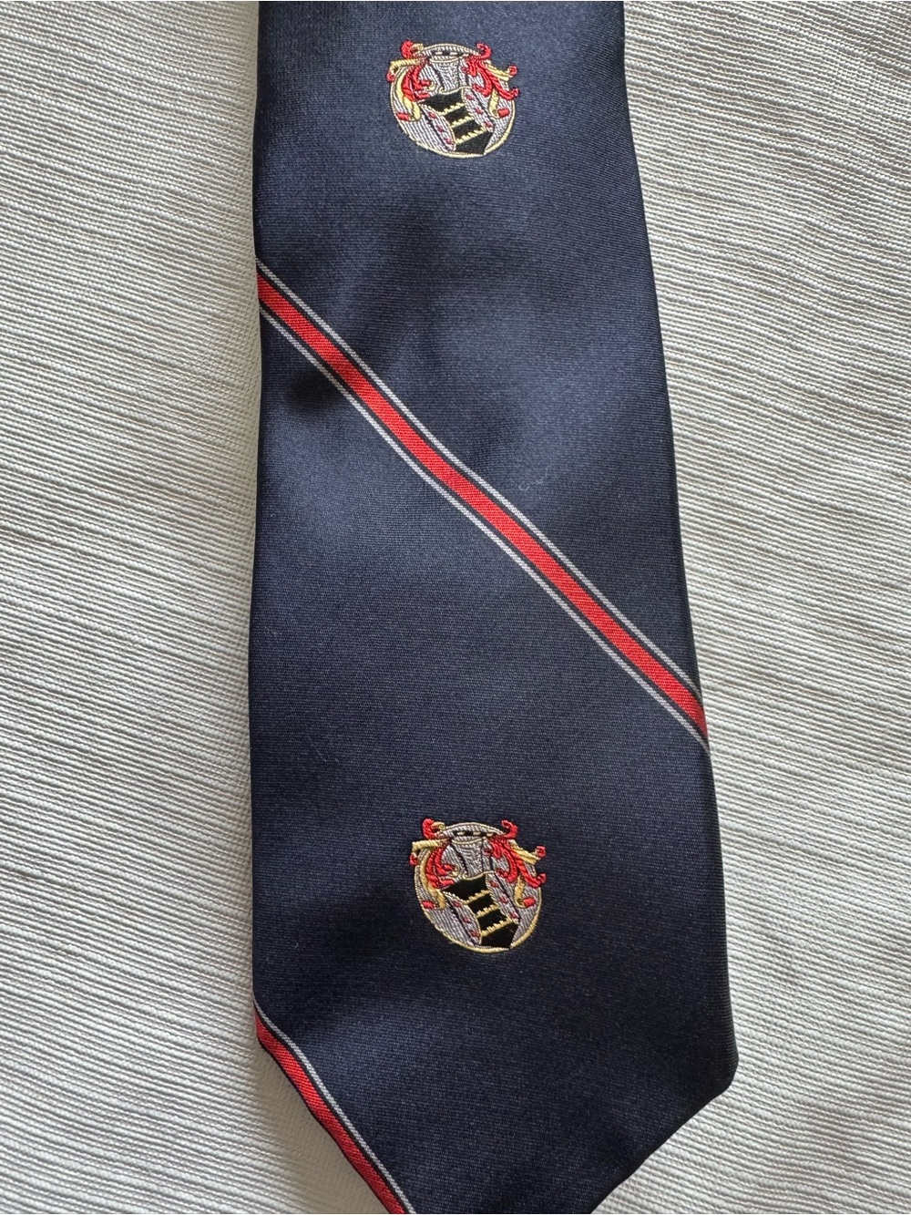 4/25 Frame Denim Navy Crest SilkTie with Red Stripe Accents